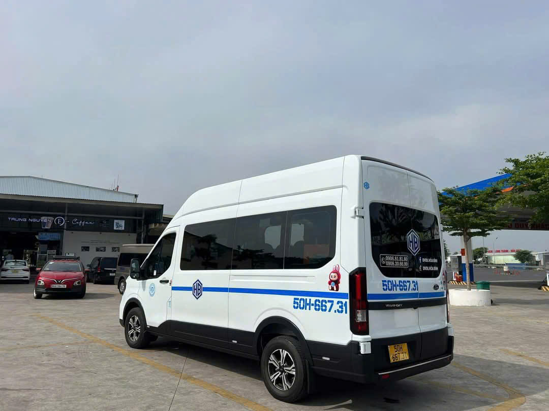 Xe 16 chỗ